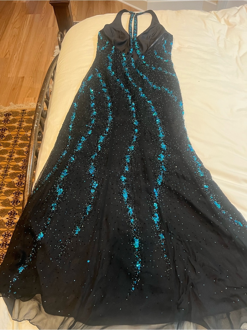 Tiffany Designs Halter Top Sheer Evening Dress 100% Silk Fully Sequined Sz 14 - Picture 3 of 14